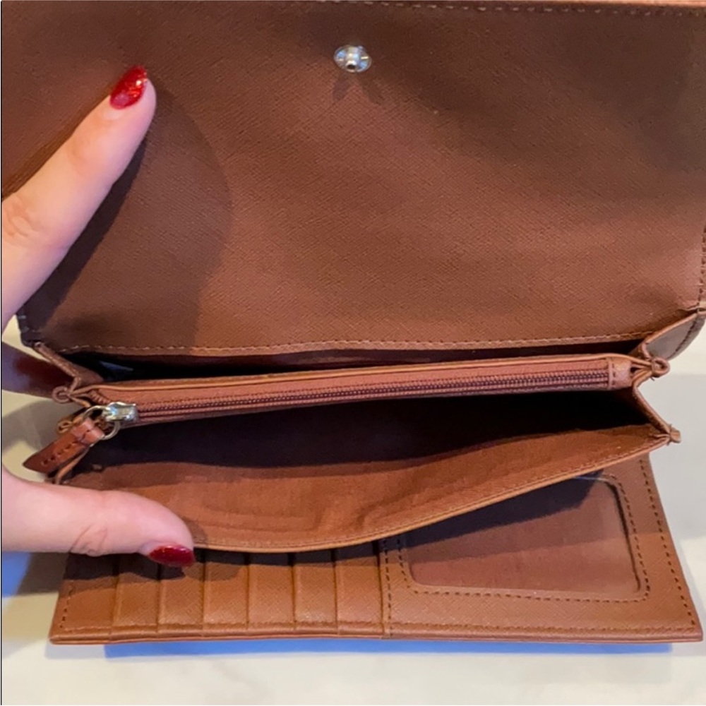 Fossil Wallet - Picture 3 of 5